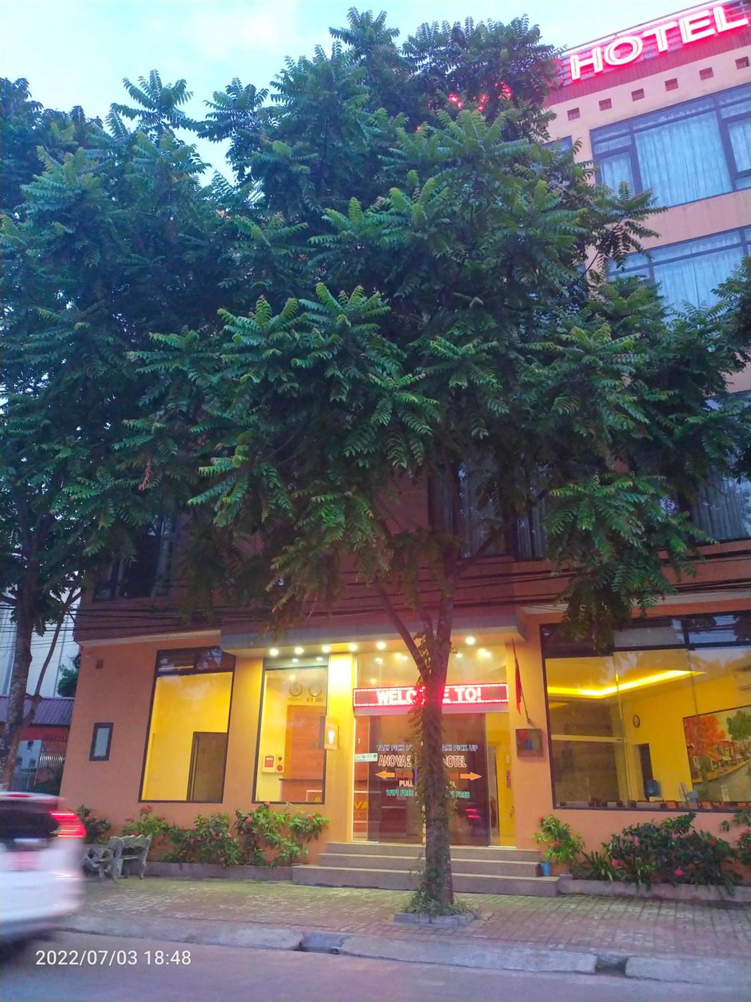 Anova 2 Hotel Hanoi Esterno foto